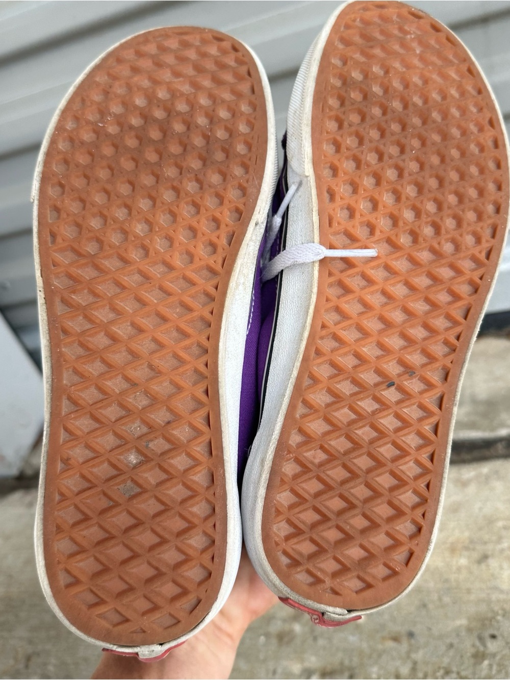 VANS Shoes - Purple In Color & Men’s Size 8 or Women’s Size 9.5 - Picture 5 of 6